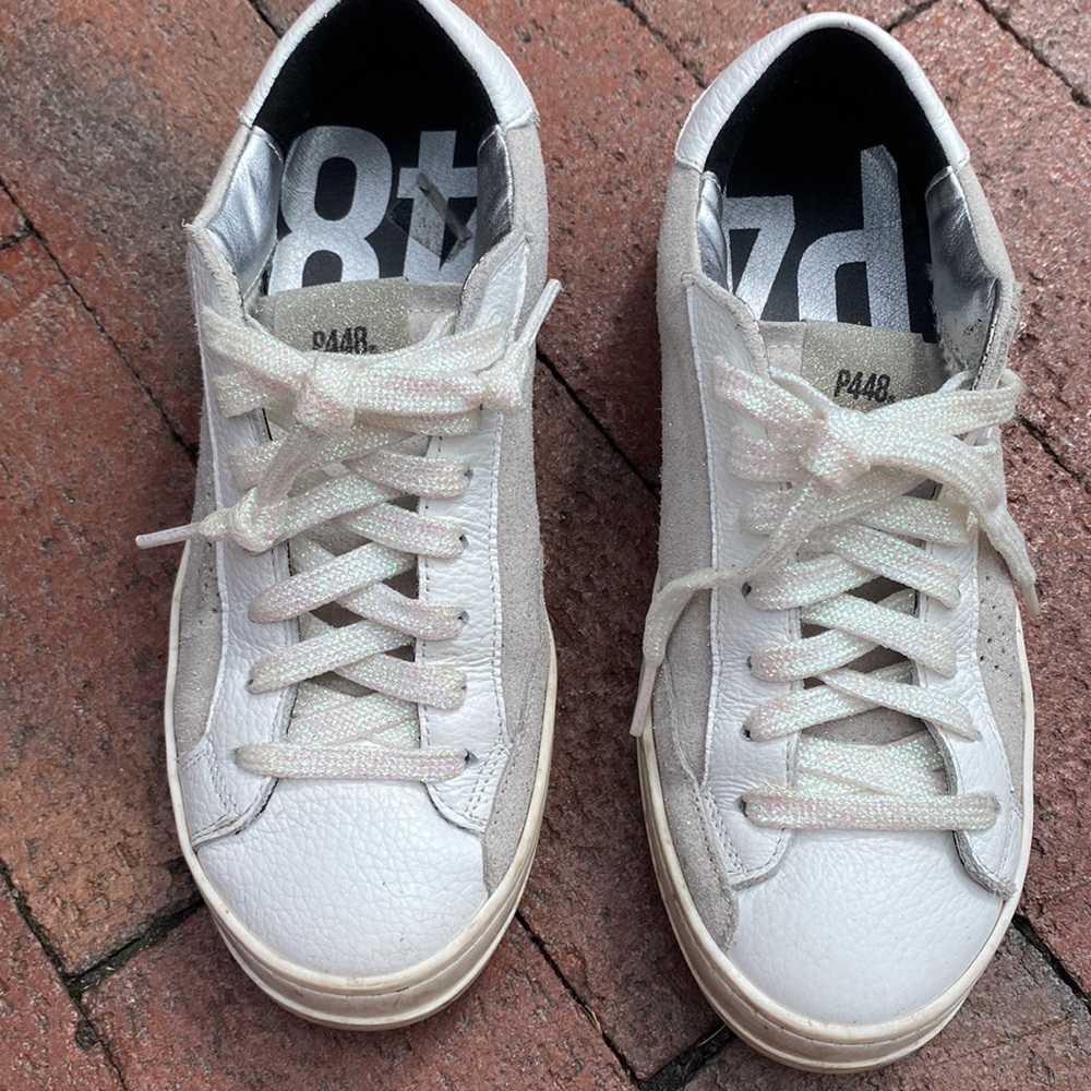 P448 sneaks size 38